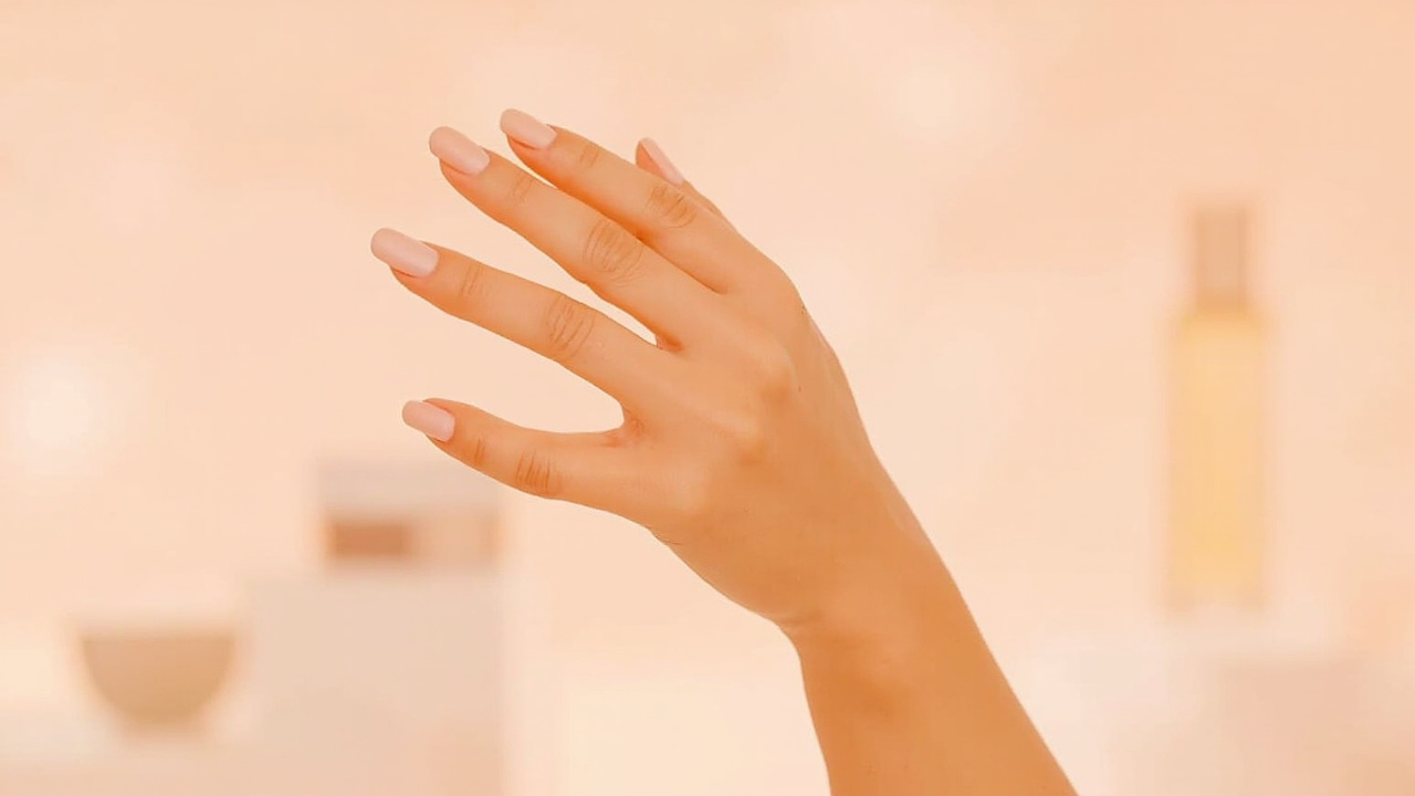 How to Choose the Best Cuticle Oil for Fine Lines
