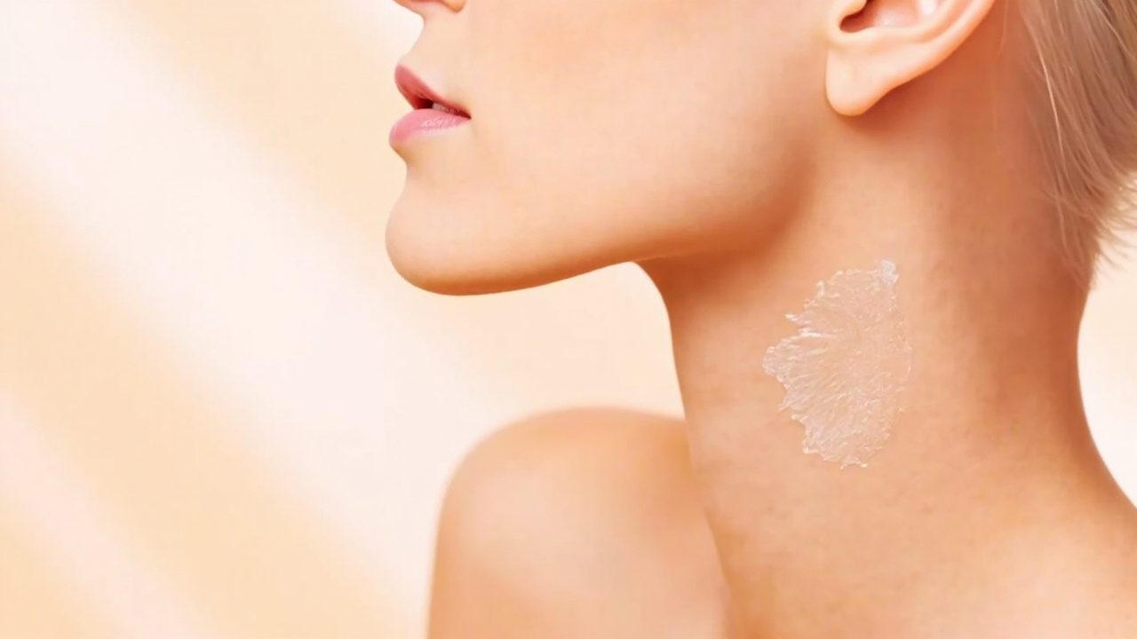 Key Benefits of Using a Neck Cream
