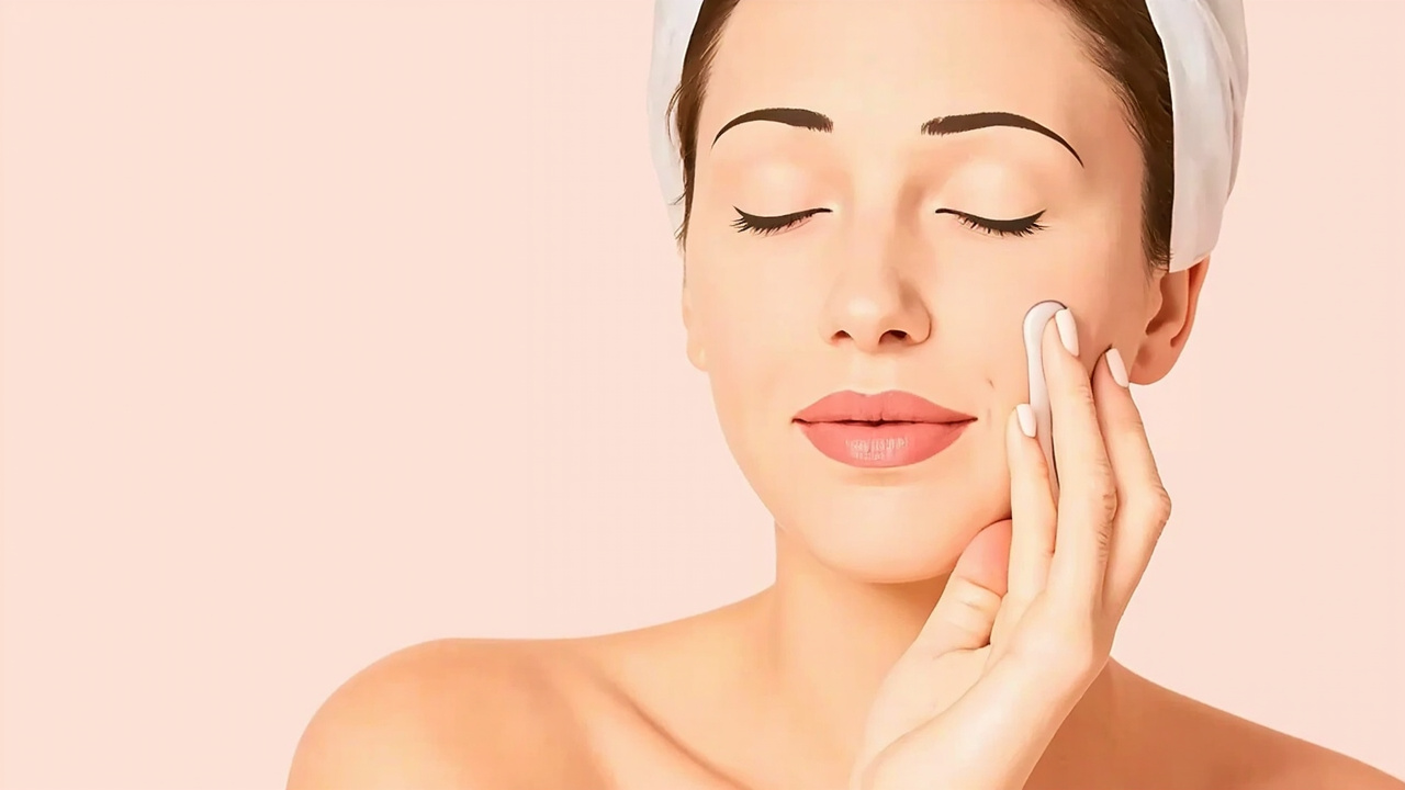 Myth #1: Only Older People Get Fine Lines