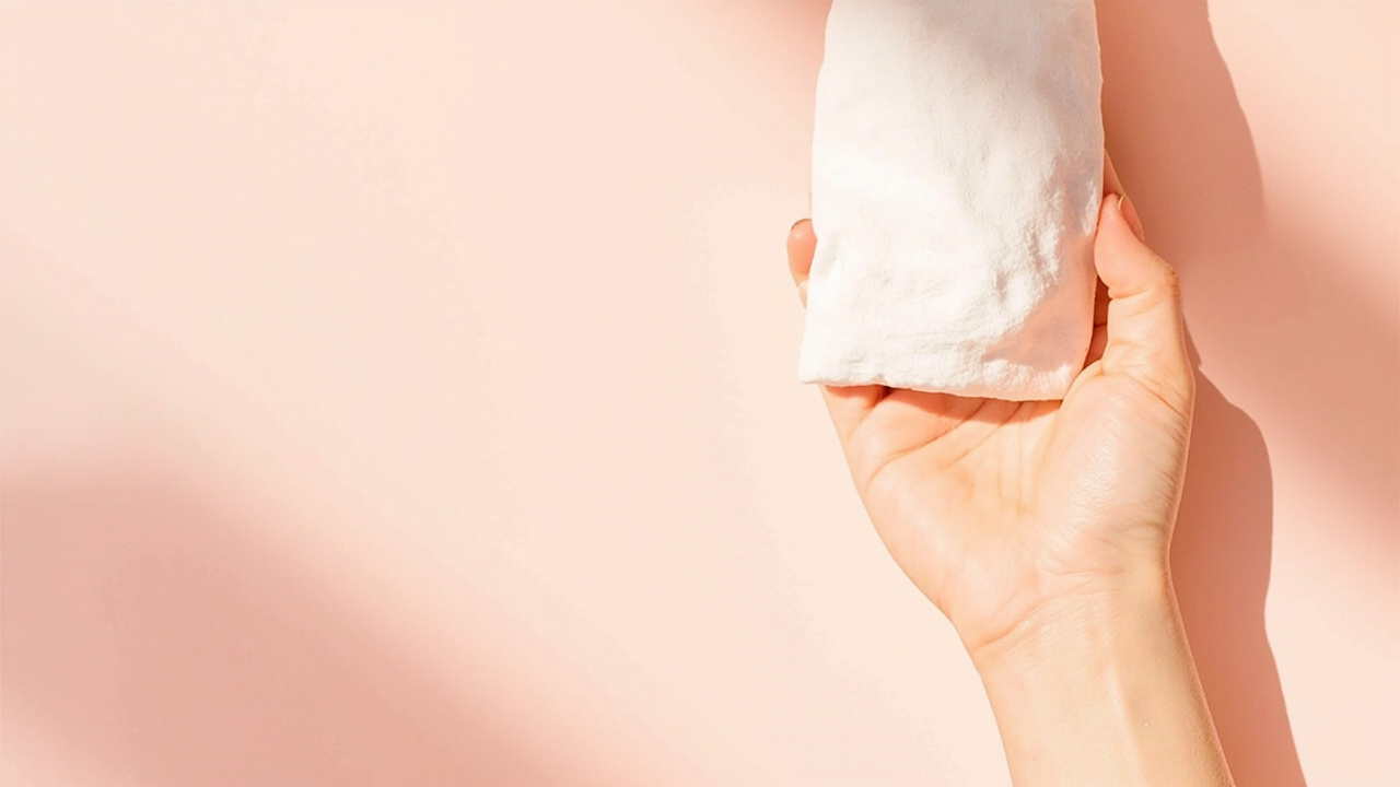 H2: Understanding Eczema: Causes and Background
